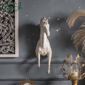 Relief mural cheval blanc, décoration animale, décoration murale pour la maison, accessoire de fond de mariage - Product Image 1