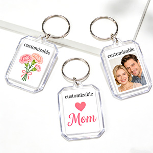 Llavero acrílico esencial para viajes de mamá. Nombre y contacto de la madre impreso. Seguridad en Viajes. Regalo Práctico y Pensado para el Día de la Madre. - Product Image 1
