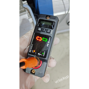 คีย์เอ็นซ์ FD-Q50C FDQ50C เครื่องวัดอัตราการไหลแบบหนีบ เซ็นเซอร์วัดการไหลแบบอัลตราโซนิก ใช้แล้ว - Product Image 2