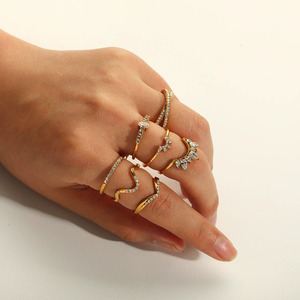 Fabricante de joyería Venta caliente 18K Chapado en circonita cúbica Anillo de dedo abierto Anillos ajustables de acero inoxidable - Product Image 5
