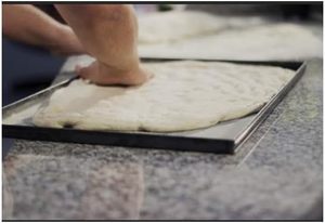 SET 5 VASSOI PROFESSIONALI Rettangolari in Acciaio Inox Blu per <span class=keywords><strong>Pizza</strong></span>, Misura 60x40, Parete Dritta H2CM X Fondo (5XGT60402) - Product Image 4