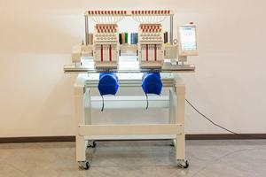 Máquina de Bordar Computarizada de Alta Velocidad con 2 Cabezales para Gorras y Bordado Plano, Máquina de Bordar Industrial Plana - Product Image 4