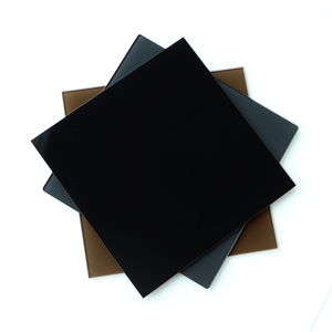 Panneau <span class=keywords><strong>en</strong></span> <span class=keywords><strong>verre</strong></span> <span class=keywords><strong>trempé</strong></span> <span class=keywords><strong>noir</strong></span> poli de 4 mm pour <span class=keywords><strong>crédence</strong></span> de cuisine - Product Image 1