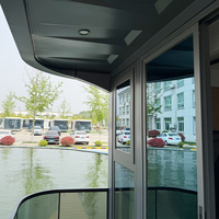 Maison flottante intelligente entièrement meublée, villa flottante, maison-bateau et maison-conteneur sur l'eau pour application d'entrepôt