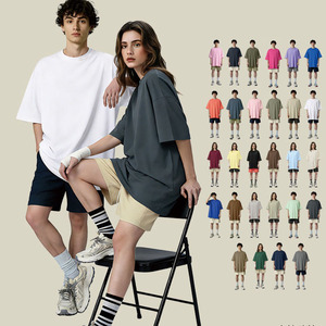 T-shirt pour homme avec logo personnalisé |   T-shirt graphique de style européen en gros OEM/ODM |   Vêtements de rue décontractés en coton de qualité supérieure - Product Image 2
