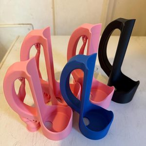 Support pour canettes fines de 12 oz avec poignée, version 2025 améliorée, réutilisable, pour boissons, support pratique et robuste pour un nettoyage facile - Product Image 3