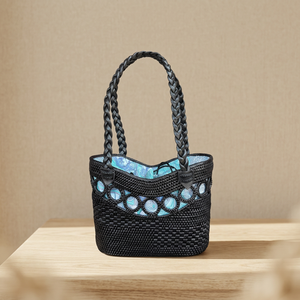 Sac fourre-tout vintage en paille, best-seller indonésien, avec panneaux brodés bleus, ouverture supérieure, usage quotidien, doublure en polyester, pour femme - Product Image 1