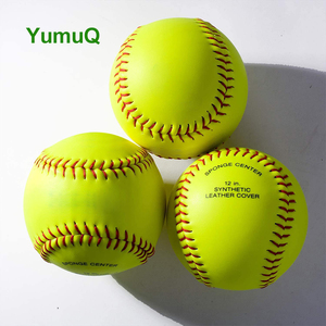 YumuQ Palline da Softball Personalizzate 12'' Misura Ufficiale in Pelle Sintetica - Nucleo in Schiuma <span class=keywords><strong>PU</strong></span> per Allenamento SlowPitch e Gioco Ricreativo - Product Image 3