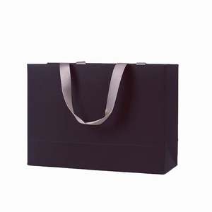 Sacs d'emballage en papier créatifs personnalisés pour jouets - Product Image 1