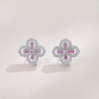 Orecchini a perno a goccia a forma di quadrifoglio con pavé di zaffiri e diamanti creati in laboratorio in oro bianco 18 carati per donna, gioielli raffinati, orecchini a perno in oro