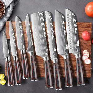 Set di 8 Coltelli da Cucina Premium in Acciaio Inox con Manico in Legno Pakka, Include Santoku, Nakiri, Coltello da Affettare, Multiuso, OEM, per Disossare e Affettare - Product Image 3