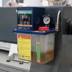 Machine de perçage CNC entièrement automatique pour le bois, équipée de têtes multi-fusées pour la fabrication efficace de meubles et de panneaux. - Product Image 2