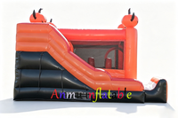 Structure gonflable commerciale à thème citrouille d'Halloween avec toboggan, taille personnalisable