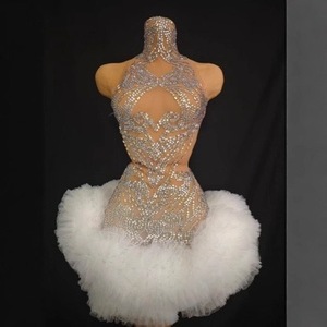 Robe de tulle bouffante moulante de style ballet, entièrement ornée de diamants, pour spectacle de danse latine adulte, 100% polyester - Product Image 3