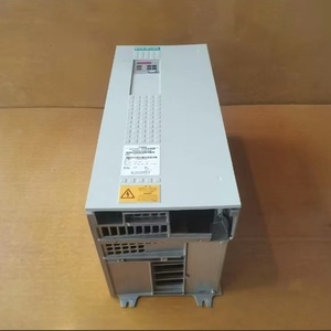 Variador de Frecuencia 6SE7033-8EE85-0AA0 6SE7033-8EE85-1AA0 Unidad de Alimentación Principal Módulo PLC Controlador - Product Image 3