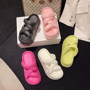 Chaussons compensés pour femmes, été/printemps/automne, plateforme épaisse, hauteur accrue, antidérapants, soutien du dos, respirants, pour l'extérieur - Product Image 5