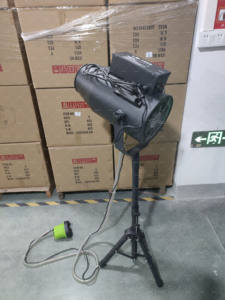 Neues Design 1000W Mini Outdoor Sprüh schaum Maschine Party Kanone für Swimming Pool Party Jet Schaum Kanone - Product Image 6