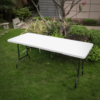 Table rectangulaire pliable en plastique blanc de 4 pieds, portable, durable et minimaliste, pour le jardin et les événements