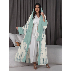 Nueva Abaya de Poliéster Colorida con Diseño de Mariposa, Abaya Modest de Dubái, Ropa Musulmana para Mujer - Product Image 1