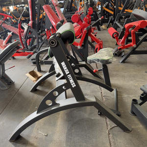 Maximisez le développement de vos biceps avec cette machine à friser alternative chargée de plaques de qualité supérieure pour les poussoirs sérieux - Product Image 4