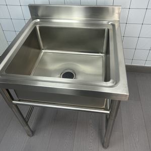 Fregadero individual de preparación de cocina de acero inoxidable personalizado VICTORY KITCHEN para hoteles, restaurantes y suministros de laboratorios - Product Image 6