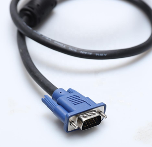 <span class=keywords><strong>VGA</strong></span> 3+6 1.8m 转 <span class=keywords><strong>VGA</strong></span> 电缆 公对公视频同轴显示器电缆，带铁氧体芯，镀金连接器 - Product Image 2