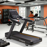 Caminadora Motorizada Comercial MB-930 con Velocidad de 20-25 km/h, Inclinación Automática, Pantalla LED y Monitoreo Inalámbrico de Frecuencia Cardíaca
