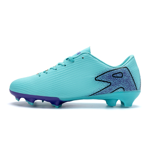 <span class=keywords><strong>Botas</strong></span> de <span class=keywords><strong>fútbol</strong></span> de grado superior a precio de fábrica Diseño de tobillo bajo Goma Todas las estaciones-Verano Invierno Primavera Otoño Futsal Sport <span class=keywords><strong>Turf</strong></span> Style - Product Image 1