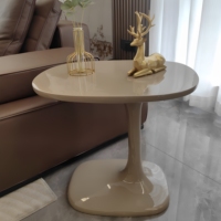 Table console de style italien, luxe léger, simplicité moderne, en fibre de verre, design de créateur, table d'angle en forme de T, petite table à thé pour salon