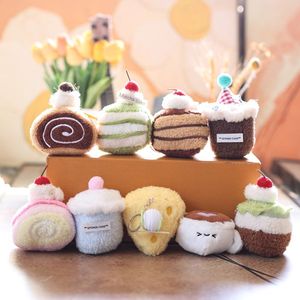 Juguetes de peluche de postres pequeños de 12 cm, serie de pasteles de té de la tarde, lindos, rellenos de algodón PP, con llavero, venta al por mayor - Product Image 1