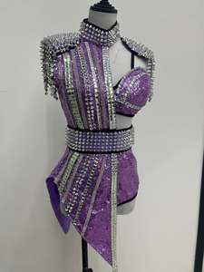 Nouvelle arrivée : <span class=keywords><strong>Combinaison</strong></span> pour femme scintillante avec diamants, découpes sexy, design unique et brillant pour la scène - Product Image 4