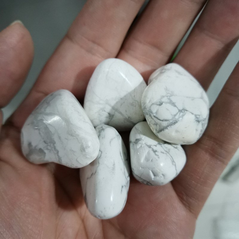 howlite