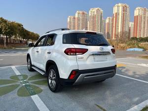 Voitures d'occasion <span class=keywords><strong>Hyundai</strong></span> <span class=keywords><strong>Tucson</strong></span> IX35 SUV LHD Automatique Traction avant 2.0L Faible kilométrage Sans accident Exportation Vente en gros 2017 2018 <span class=keywords><strong>2019</strong></span> 2020 - Product Image 3