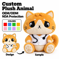 Peluche personnalisée de chat docteur avec blouse médicale, stéthoscope et queue bouclée, service de conception d'uniforme personnalisé