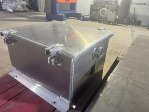 เคสแบตเตอรี่อลูมิเนียมทนทานสำหรับระบบพลังงานทางทะเลและกลางแจ้งที่มีการออกแบบตู้เชื่อมป้องกันการกัดกร่อน - Product Image 5