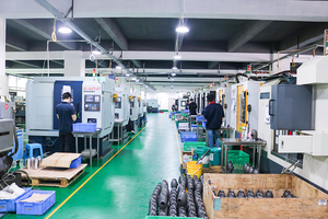 Ustom-conectores pequeños de molde transparente, piezas transparentes de repuesto para máquina de moldeo por inyección de utensilios de cocina, productos de plástico ABS - Product Image 5