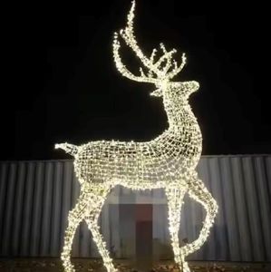 Lampe <span class=keywords><strong>de</strong></span> Noël 3D à grande échelle en plein air avec motif <span class=keywords><strong>de</strong></span> cerf, <span class=keywords><strong>décoration</strong></span> d'intérieur Ip65, pour paysage <span class=keywords><strong>de</strong></span> vacances - Product Image 4