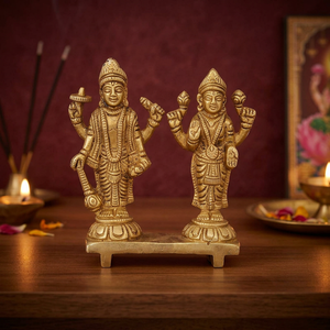 Decoración de Pared de Latón Hecha a Mano con Vishnu y Laxmi, Estilo Tradicional Moderno para Oficina y Hogar, Artesanía Moderna para Diwali y Bodas - Product Image 6
