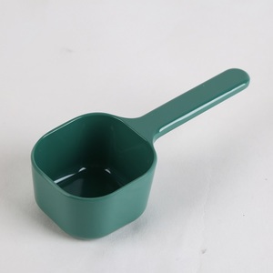 Cuillère à nourriture pour animaux de compagnie, en plastique léger, couleur unie, design carré, pour distributeur de nourriture pour chat et chien, organisateur de rangement de cuisine - Product Image 4