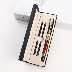 Set Regalo di <span class=keywords><strong>Penne</strong></span> <span class=keywords><strong>Stilografiche</strong></span> in Metallo di Alta Qualità, Penna di <span class=keywords><strong>Lusso</strong></span> per Firme Executive con Logo Personalizzato e Confezione Regalo - Product Image 2