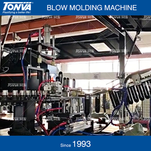 Machine de fabrication de bouteilles d'huile en <span class=keywords><strong>plastique</strong></span> PET de 1 litre à 5 <span class=keywords><strong>litres</strong></span> de 5000ml pour le moulage par soufflage de bouteilles d'eau - Product Image 4