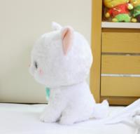 Poupée en peluche chiot rose de 8 pouces avec de grands yeux jouets en peluche courts apaisants PP coton rempli pour les filles