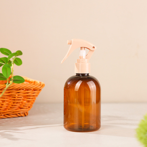 Tùy Chỉnh 250Ml Pet Boston Vòng Phân Hủy Sinh Học Phun Chai Sạch <span class=keywords><strong>Container</strong></span> Cho Làm Mát Không Khí Tóc Giả Chăm Sóc Da Huyết Thanh Blush Ứng Dụng - Product Image 6