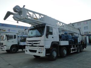 Hoogrenderende Op Vrachtwagens Gemonteerde <span class=keywords><strong>Workover</strong></span> <span class=keywords><strong>Rig</strong></span> Met Api-Gecertificeerd Hydraulisch Systeem Voor Olievelden Op Land - Product Image 6