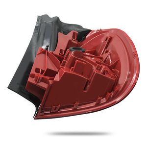 ไฟท้ายรถเมอร์เซเดส-เบนซ์ GLA-Class W156 รุ่น 1569061958 ไฟเบรกภายนอกพร้อมไฟเลี้ยว - Product Image 1