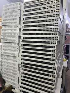 Router <span class=keywords><strong>C8200L</strong></span>-<span class=keywords><strong>1N</strong></span>-<span class=keywords><strong>4T</strong></span> <span class=keywords><strong>C8200L</strong></span>, 1RU/1 Ranura NIM/4x1GE WAN ORIGINAL USADO en EXISTENCIA - Product Image 2