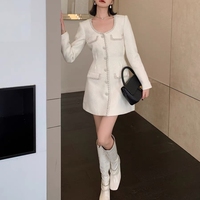 Robe en tweed grossier d'automne élégante pour femmes avec robe de costume blanche cloutée de tempérament haut de gamme