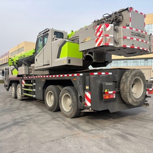 Grúa sobre Camión Zoomlion de 70 Toneladas, Equipo de Construcción Usado con Bomba y Componentes Principales - Product Image 4