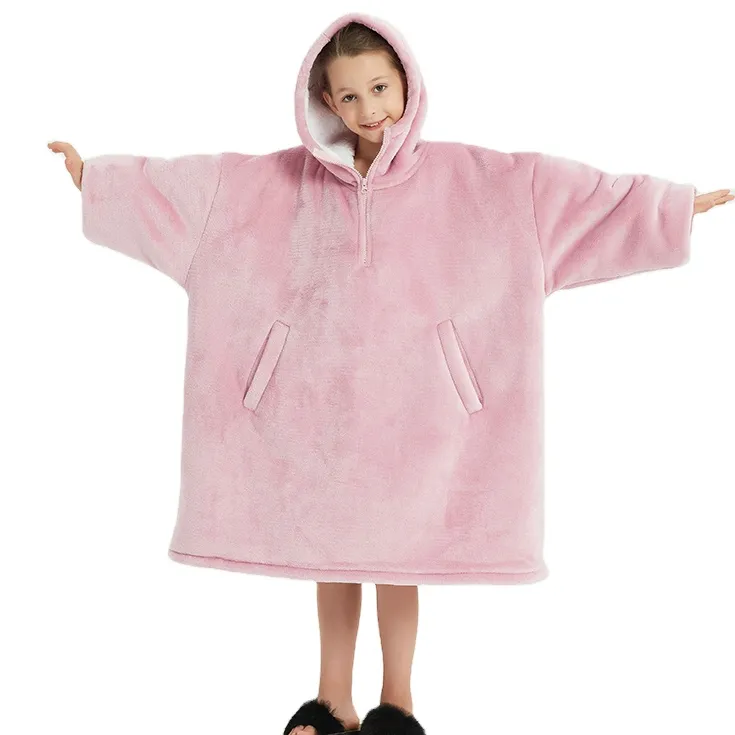 Customized Hot Sale Plush Sherpa Luxury Kids Christmas Over Sized Fleece Wearable Flannel Sherpa Oversized Hoodie Blanket