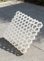 Grille de protection perméable en HDPE blanc haute résistance pour gazon, allées, parkings et drainage